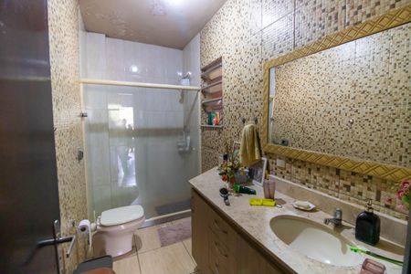 Casa à venda com 360m², 8 quartos e 5 vagasBanheiro Social - Casa 2