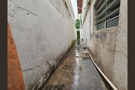 Casa para alugar com 110m², 2 quartos e 1 vagaQuintal