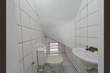 Casa para alugar com 110m², 2 quartos e 1 vagaBanheiro