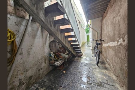 Casa para alugar com 110m², 2 quartos e 1 vagaQuintal