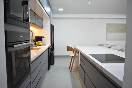 Apartamento à venda com 123m², 3 quartos e 2 vagasCozinha