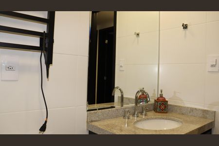 Apartamento à venda com 114m², 3 quartos e 1 vagaBanheiro 