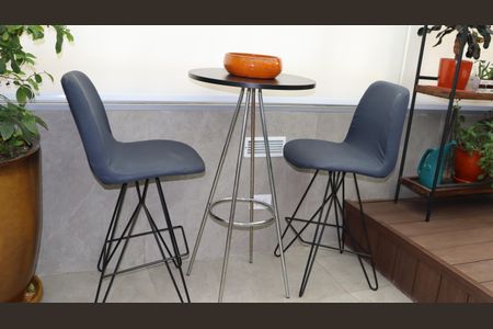 Apartamento à venda com 114m², 3 quartos e 1 vagaVaranda