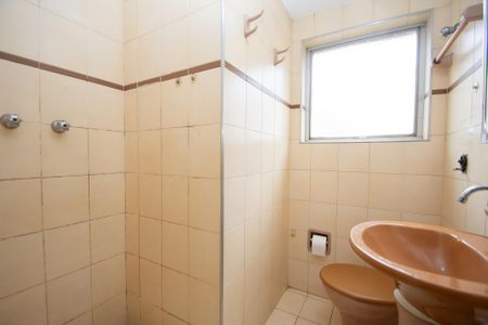 Casa à venda com 175m², 3 quartos e 2 vagas Casa à venda com 175m², 3 quartos e 2 vagasbanheiro quarto 3