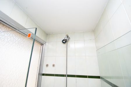 Casa à venda com 175m², 3 quartos e 2 vagas Casa à venda com 175m², 3 quartos e 2 vagasbanheiro corredor