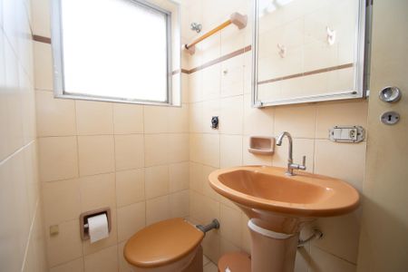 Casa à venda com 175m², 3 quartos e 2 vagas Casa à venda com 175m², 3 quartos e 2 vagasbanheiro quarto 3