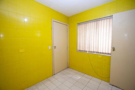 Casa à venda com 175m², 3 quartos e 2 vagas Casa à venda com 175m², 3 quartos e 2 vagascozinha