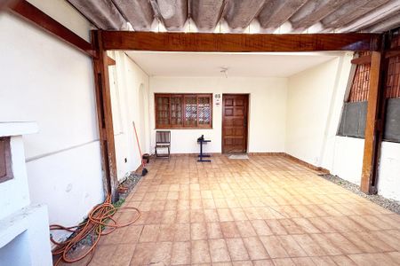 Casa à venda com 175m², 3 quartos e 2 vagas Casa à venda com 175m², 3 quartos e 2 vagasgaragem