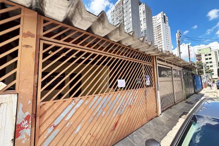 Casa à venda com 175m², 3 quartos e 2 vagas Casa à venda com 175m², 3 quartos e 2 vagasfachada da casa