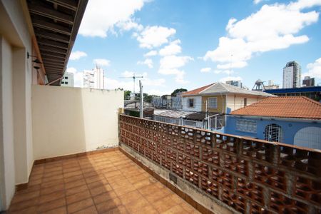 Casa à venda com 175m², 3 quartos e 2 vagas Casa à venda com 175m², 3 quartos e 2 vagasvaranda quarto 1