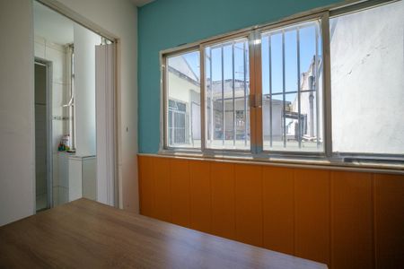 Apartamento para alugar com 130m², 3 quartos e sem vagaQuarto de Serviço