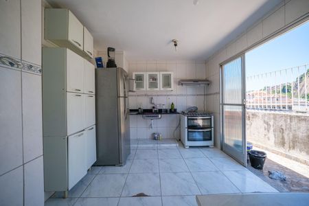 Apartamento para alugar com 130m², 3 quartos e sem vagaCozinha
