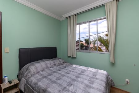 Quarto 2 de apartamento à venda com 2 quartos, 55m² em Heliópolis, Belo Horizonte