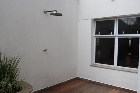 Studio para alugar com 27m², 1 quarto e sem vagaPiscina