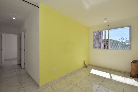 Sala de apartamento para alugar com 2 quartos, 42m² em Jardim Gilda Maria, São Paulo