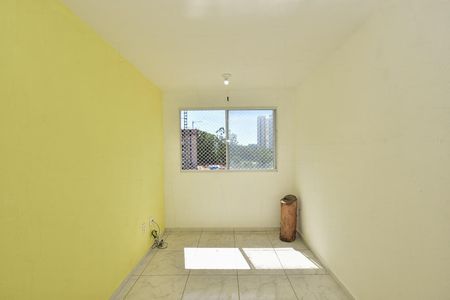 Sala de apartamento para alugar com 2 quartos, 42m² em Jardim Gilda Maria, São Paulo