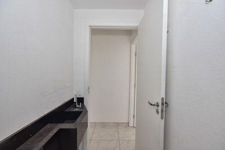 Apartamento para alugar com 42m², 2 quartos e sem vagaBanheiro