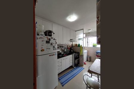 Apartamento à venda com 60m², 2 quartos e 1 vagaCozinha - Torneira