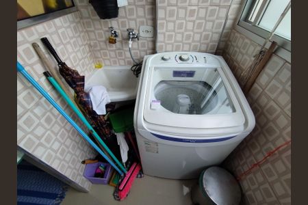 Apartamento à venda com 60m², 2 quartos e 1 vagaÁrea de Serviço