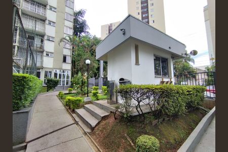 Apartamento à venda com 60m², 2 quartos e 1 vagaFachada e portaria