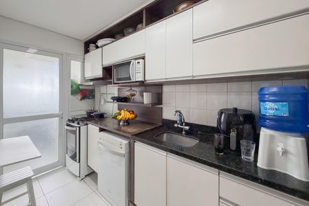 Apartamento à venda com 68m², 2 quartos e 1 vaga Apartamento à venda com 68m², 2 quartos e 1 vagaCozinha