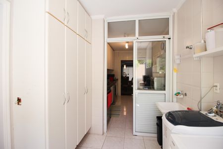Apartamento à venda com 118m², 3 quartos e 2 vagasÁrea de Serviço