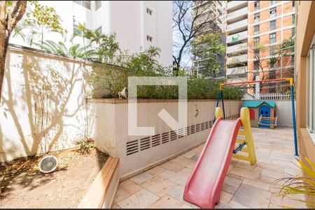 Apartamento à venda com 118m², 3 quartos e 2 vagasÁrea comum - Playground