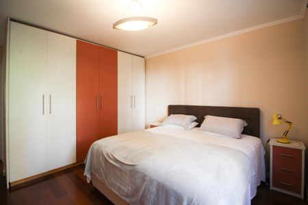 Apartamento à venda com 118m², 3 quartos e 2 vagasSuíte 1 