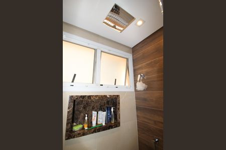 Apartamento à venda com 118m², 3 quartos e 2 vagasBanheiro da Suíte 2