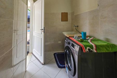 Casa de condomínio para alugar com 210m², 3 quartos e 2 vagasÁrea de Serviço