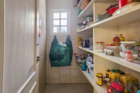 Casa de condomínio para alugar com 210m², 3 quartos e 2 vagasdispensa 