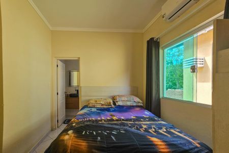 Casa de condomínio para alugar com 210m², 3 quartos e 2 vagassuíte 2