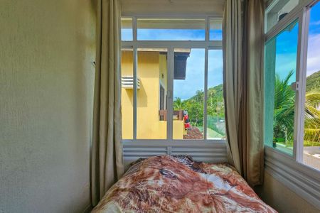 Casa de condomínio para alugar com 210m², 3 quartos e 2 vagasQuarto 1