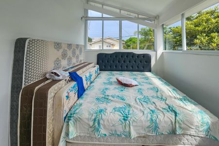 Casa de condomínio para alugar com 210m², 3 quartos e 2 vagasSuite 3