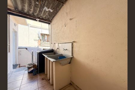 Casa para alugar com 45m², 1 quarto e sem vagaÁrea de Serviço