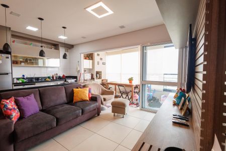 Sala de apartamento para alugar com 3 quartos, 150m² em Vila Edmundo, Taubaté