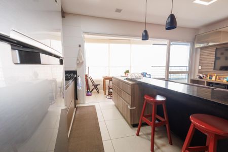 Cozinha de apartamento para alugar com 3 quartos, 150m² em Vila Edmundo, Taubaté