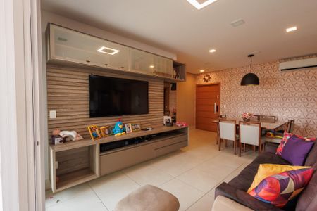 Apartamento para alugar com 114m², 3 quartos e 2 vagasSala