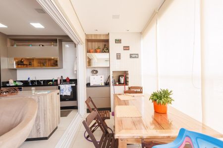 Varanda de apartamento para alugar com 3 quartos, 150m² em Vila Edmundo, Taubaté