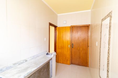 Apartamento à venda com 70m², 3 quartos e sem vaga Apartamento à venda com 70m², 3 quartos e sem vagaCozinha e Área de Serviço