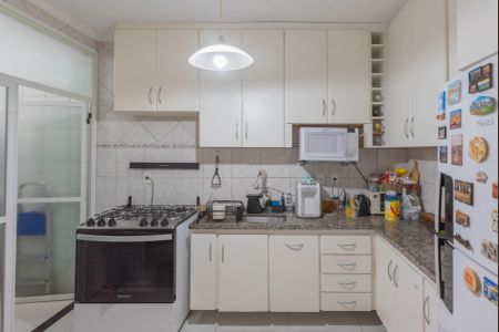 Apartamento à venda com 60m², 2 quartos e 1 vaga Apartamento à venda com 60m², 2 quartos e 1 vagaCozinha