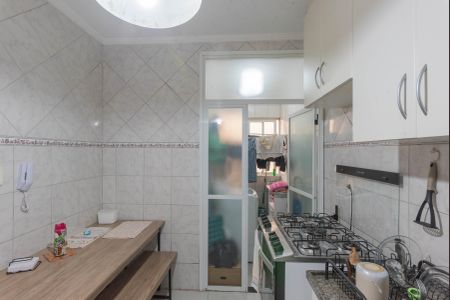 Apartamento à venda com 60m², 2 quartos e 1 vaga Apartamento à venda com 60m², 2 quartos e 1 vagaCozinha