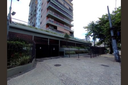 Apartamento à venda com 93m², 2 quartos e 1 vagaFachada