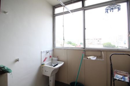 Apartamento à venda com 93m², 2 quartos e 1 vagaÁrea de Serviço