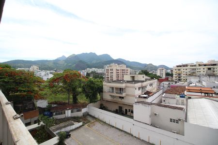 Apartamento à venda com 93m², 2 quartos e 1 vagaVista