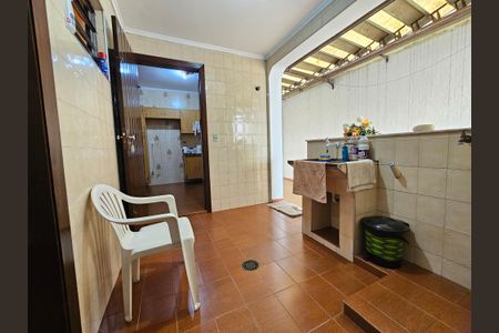 Casa à venda com 236m², 5 quartos e 4 vagasÁrea de Serviço