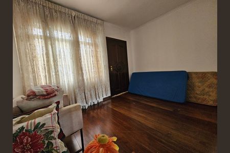 Casa à venda com 236m², 5 quartos e 4 vagasSala 3