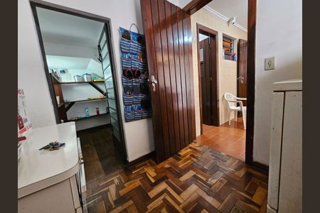 Casa à venda com 236m², 5 quartos e 4 vagasQuarto de Serviço