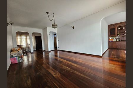 Sala 2 de casa à venda com 5 quartos, 236m² em Jardim Monte Azul, São Paulo