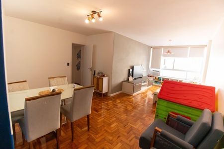 Sala de apartamento à venda com 3 quartos, 100m² em Icaraí, Niterói